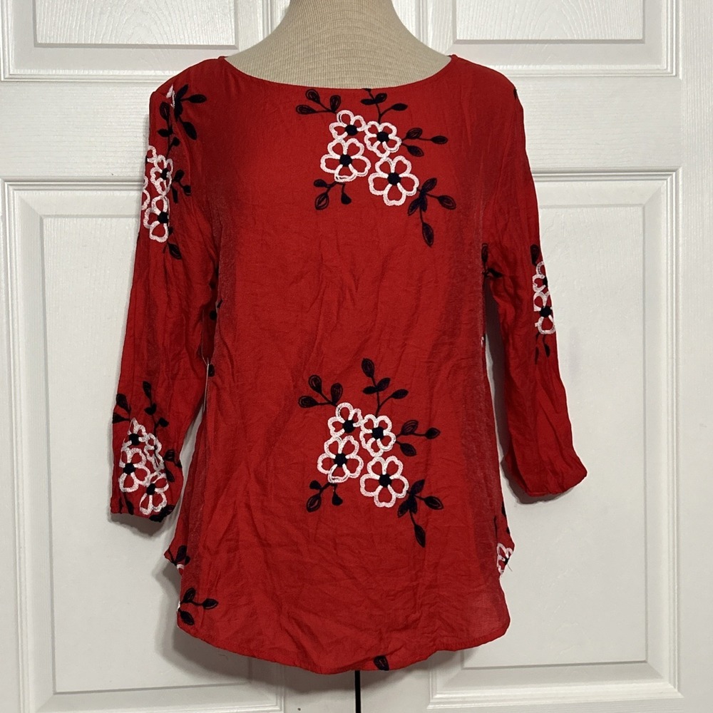 Kindred‎ Anthropologie Embroidered Floral Red Top Size S Cottagecore Romantic